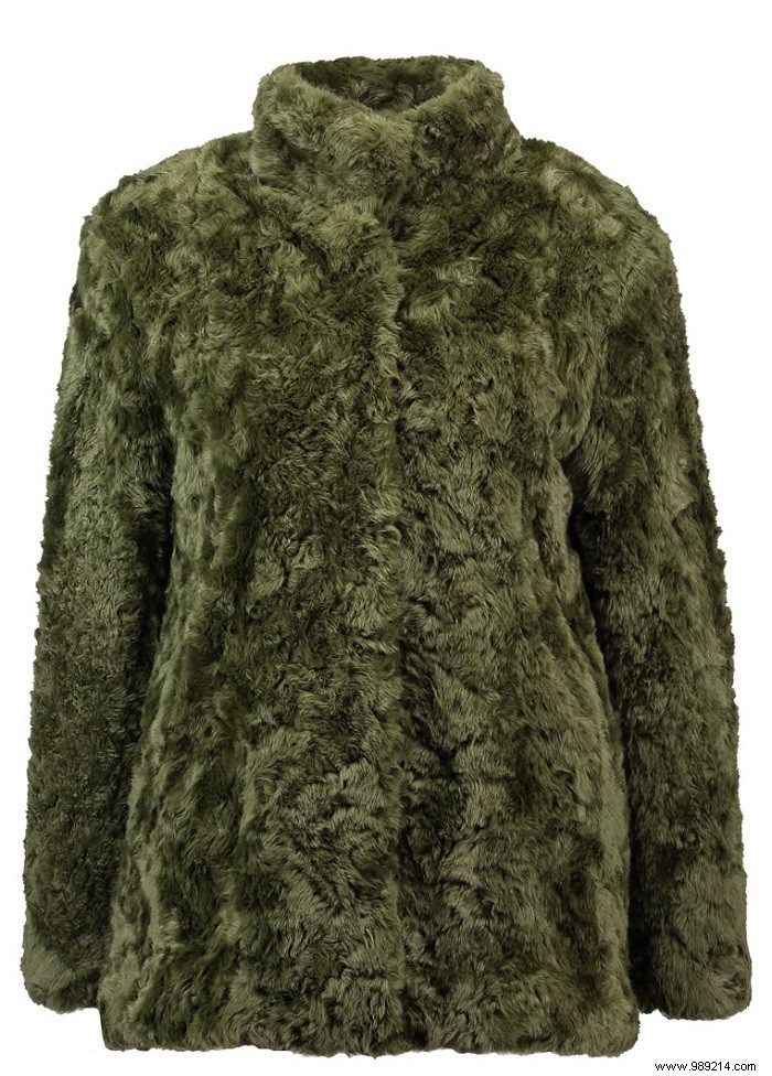 8 Cozy Winter Jackets for Effortless Comfort and Style