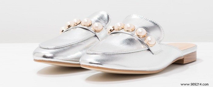 11 Must-Have Loafers to Refresh Your Wardrobe This Season