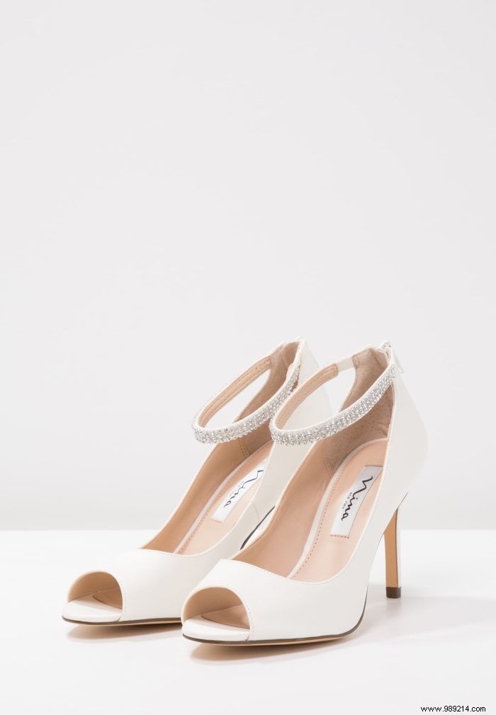 10 Must-Have Holiday Shoes to Elevate Your Festive Style