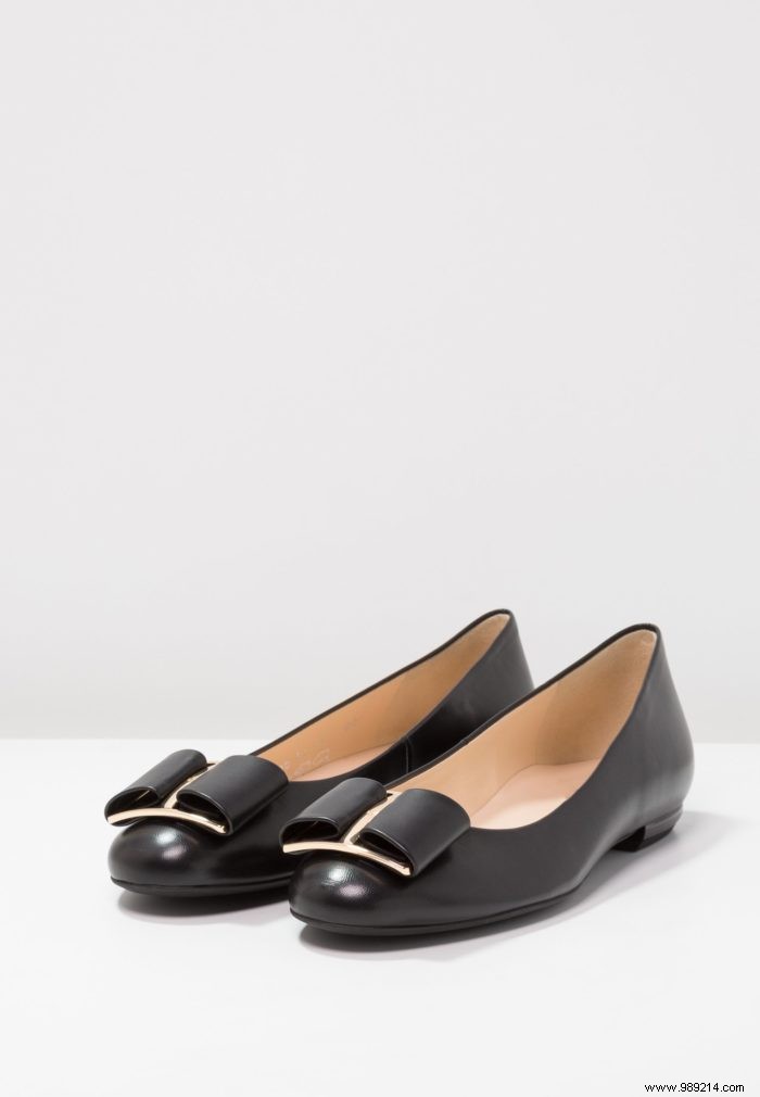 10 Must-Have Holiday Shoes to Elevate Your Festive Style