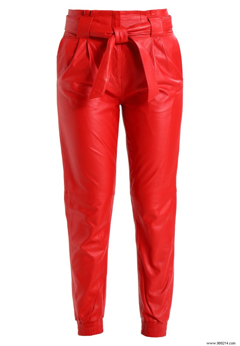 7 Stunning Leather Pants: Timeless Style from Top Brands