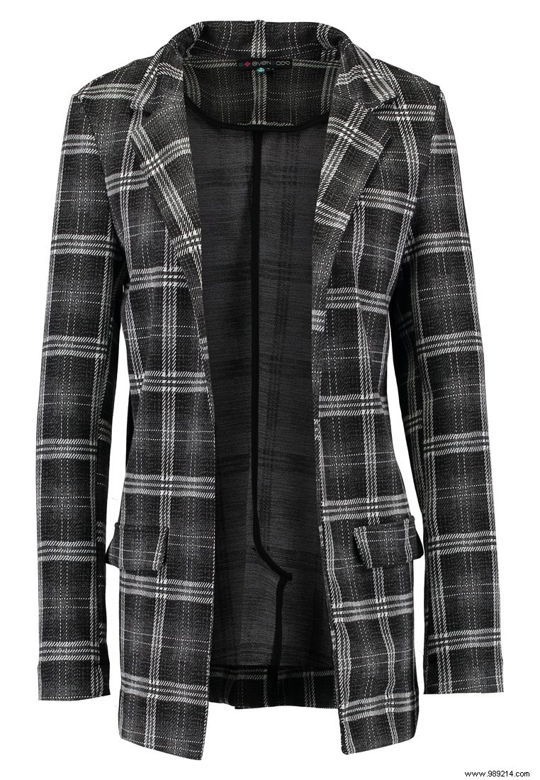 Checkered Blazer Trend: Fashion Week s Timeless Runway Staple