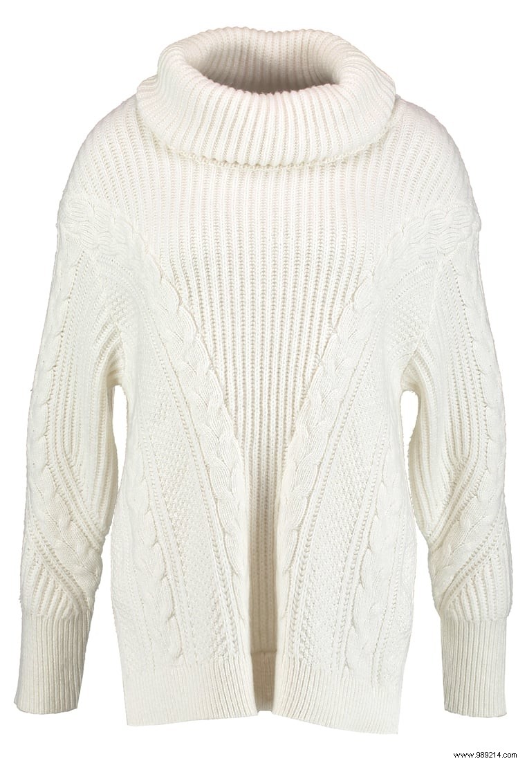 6 Stylish Turtleneck Sweaters to Keep You Warm This Winter