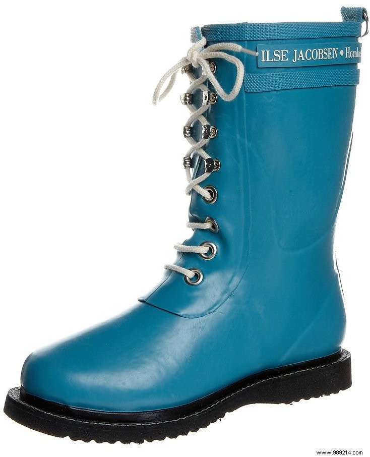 Top 10 Stylish and Comfortable Rain Boots for Spring Showers
