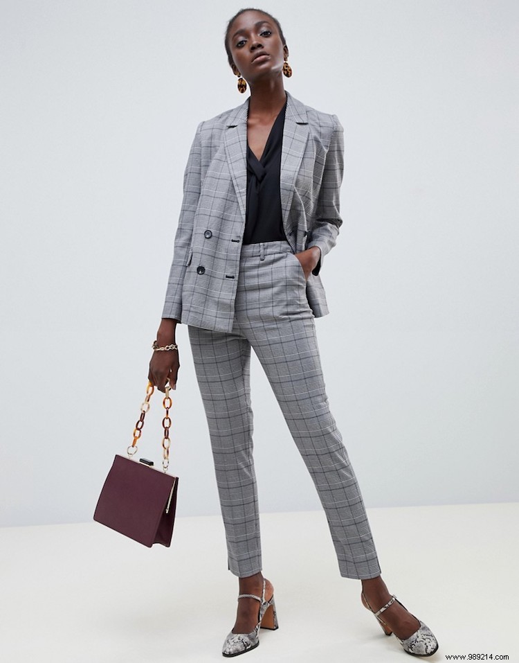 Autumn s Hottest Trend: Stunning Women s Suits for Every Occasion