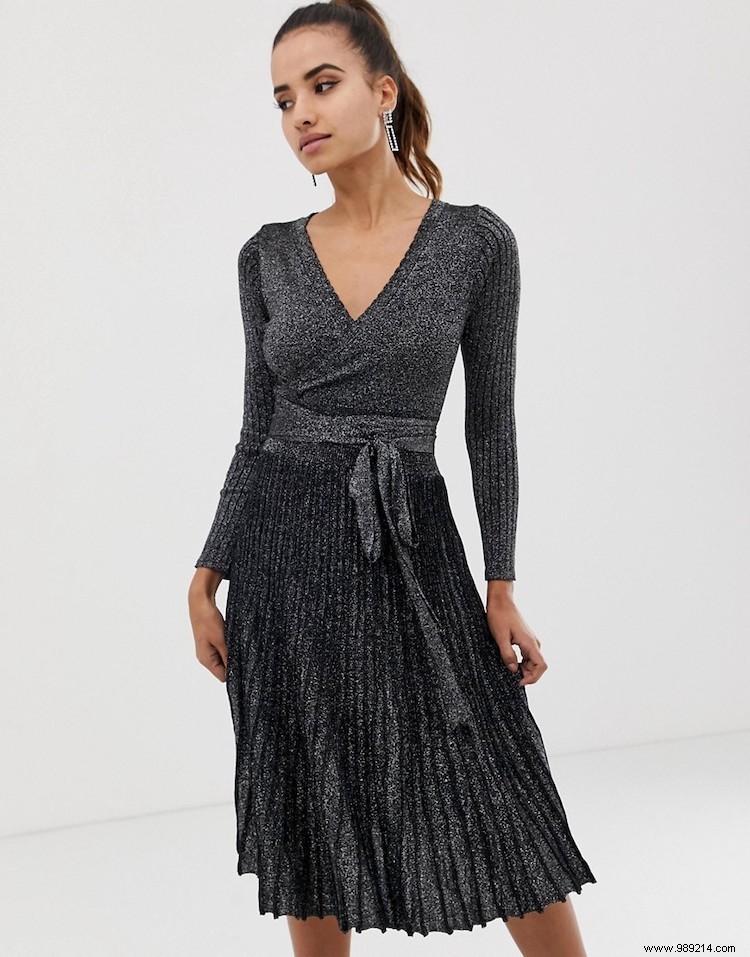 Stunning Festive Dresses for Every Holiday Celebration