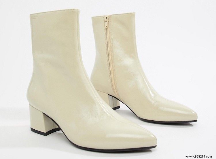 White Ankle Boots: The Timeless Trend Dominating This Season