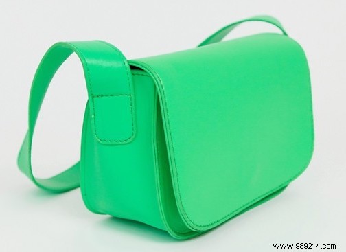 Spring 2019 Accessories: Vibrant Colors Take Center Stage