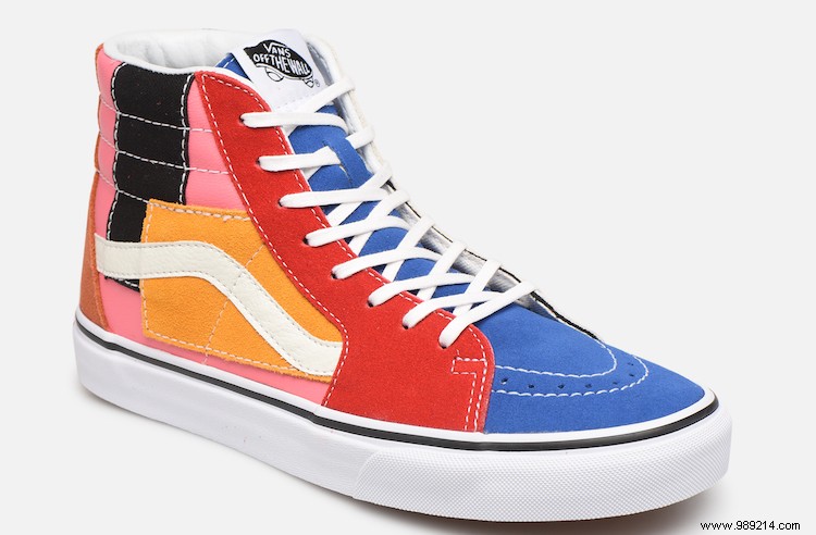 Top 10 Expert-Picked Sneakers for Spring 2019: Stylish Essentials