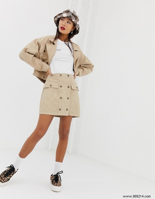 Spring s Must-Have: Button-Front Skirts Reviving 1970s Style