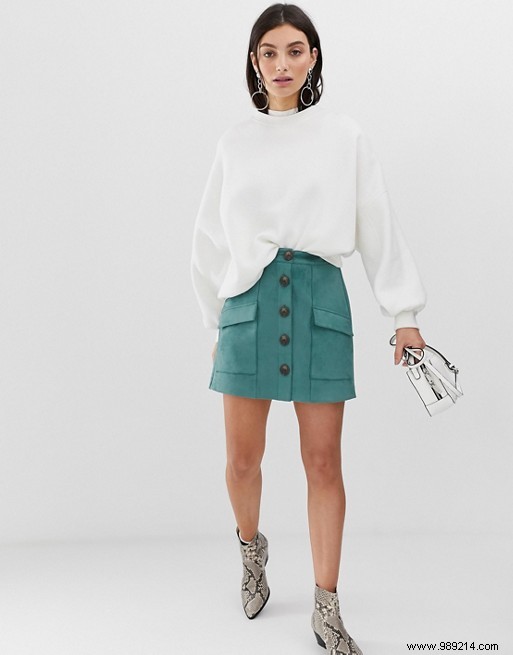Spring s Must-Have: Button-Front Skirts Reviving 1970s Style