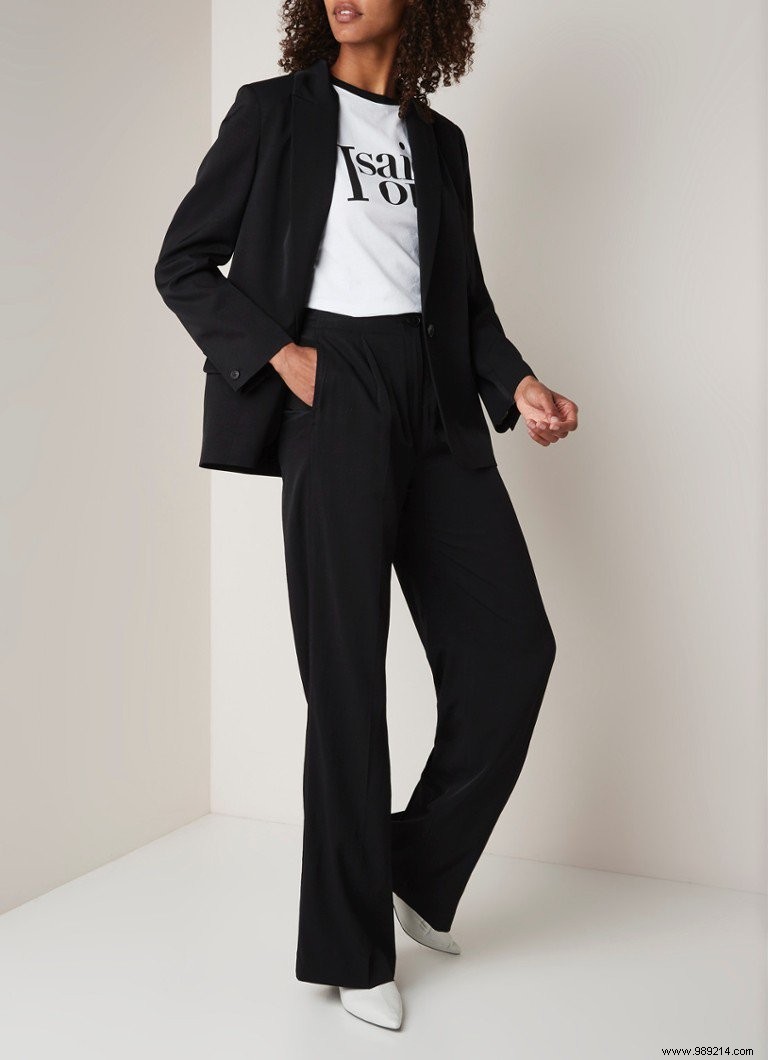 Essential Wardrobe Basics Every Woman Needs: Timeless Fashion Staples