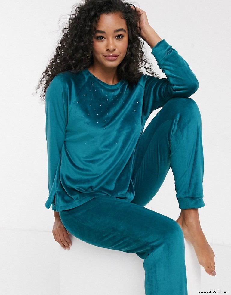 Top 10 Stylish Loungewear Picks for Your Coziest Lazy Days