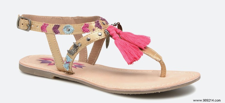 15 Stylish New Sandals Perfect for Sunny Spring Days
