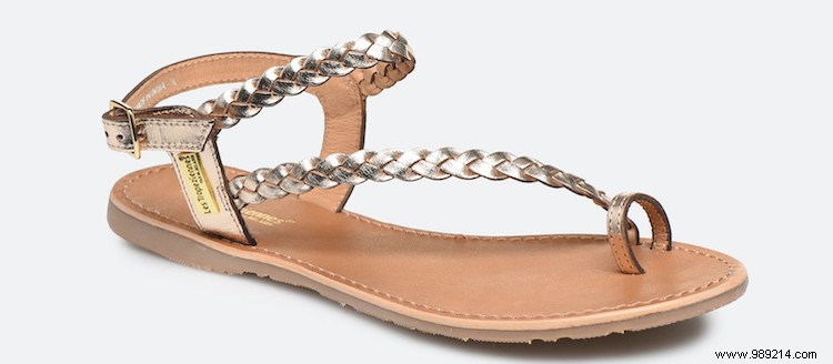 15 Stylish New Sandals Perfect for Sunny Spring Days
