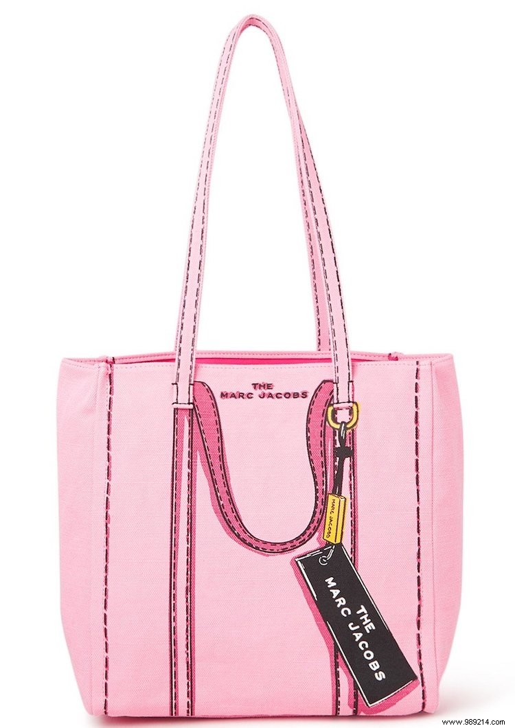 15 Stunning Handbags Defining the New Season