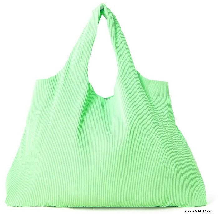 This Season s Most Stunning Beach Bags: Versatile Styles for Summer