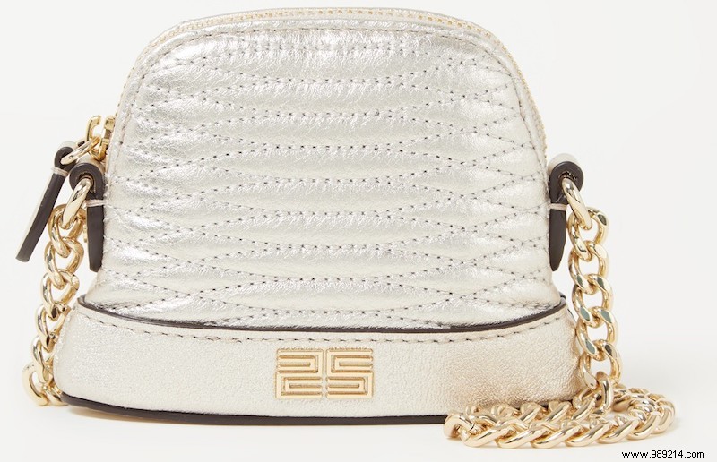 Autumn/Winter 2020 s Hottest Trend: Chain-Handle Bags – 10 Chic Styles to Elevate Your Look