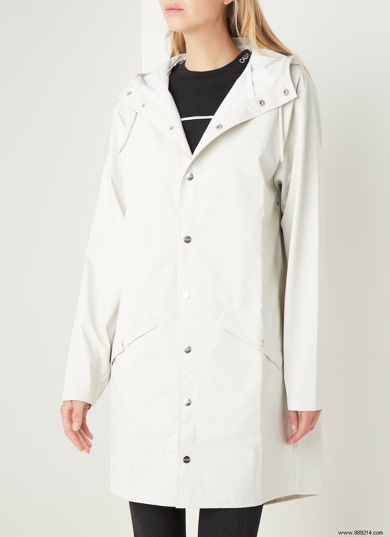 Stylish Rainy Day Outfits: Expert Picks for Raincoats and Rubber Boots