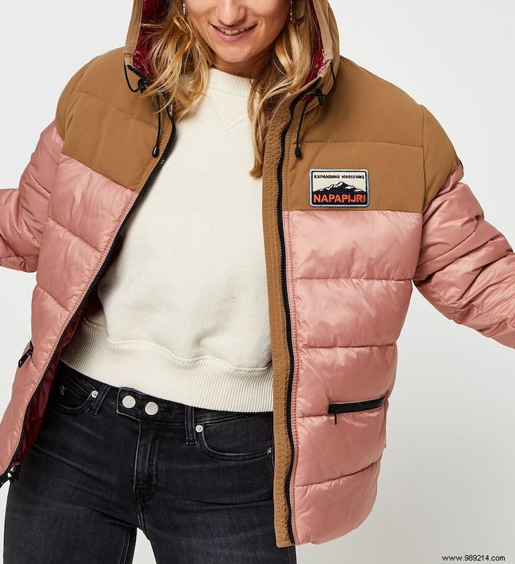 9 Stunning Puffer Jackets for Winter: Stylish, Warm, and Affordable