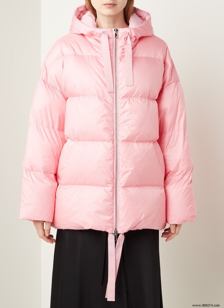 9 Stunning Puffer Jackets for Winter: Stylish, Warm, and Affordable