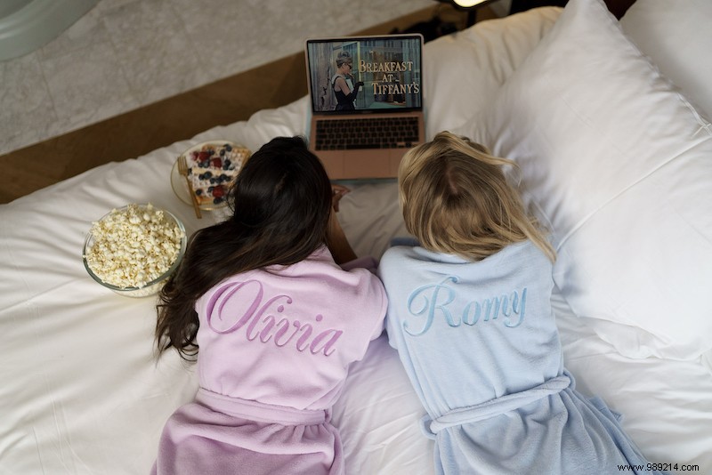 Elevate Your Everyday Comfort: Personalized Lounge and Sleepwear from Le Olive