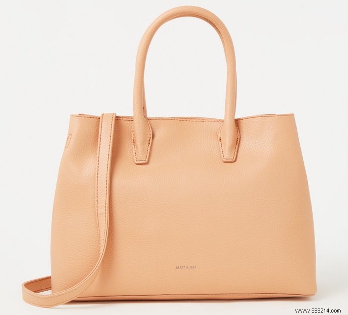 Pink Color Therapy: Embrace Positivity with These Uplifting Shades