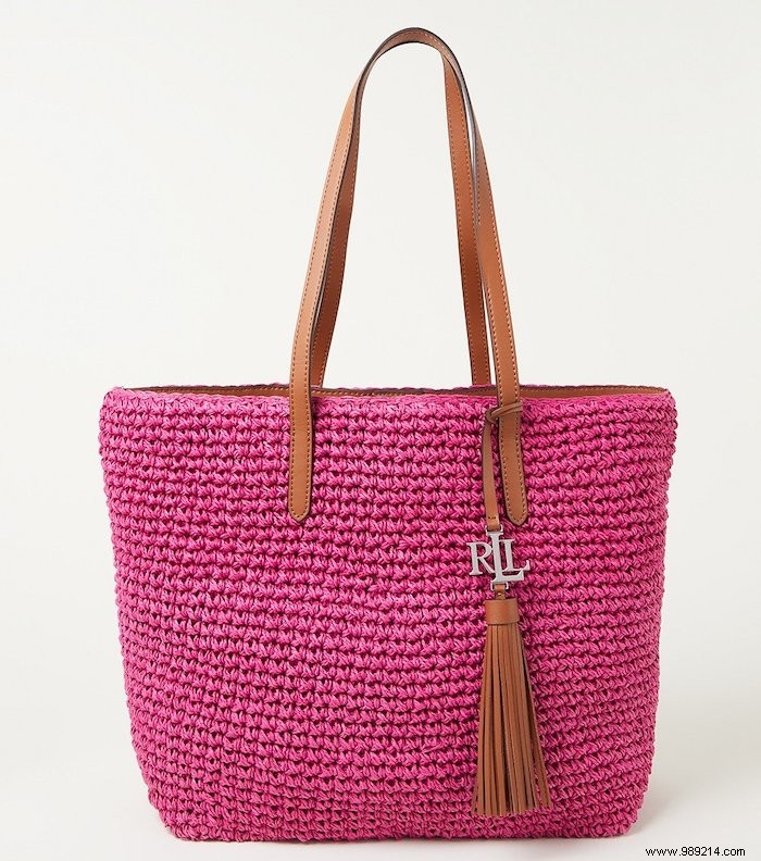 Pink Color Therapy: Embrace Positivity with These Uplifting Shades