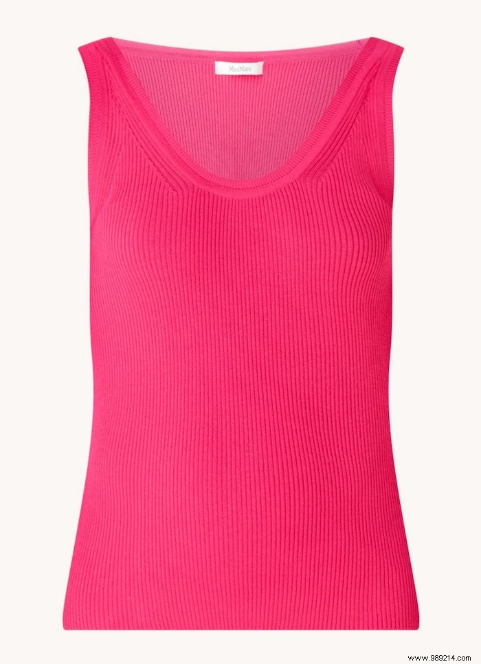 Pink Color Therapy: Embrace Positivity with These Uplifting Shades