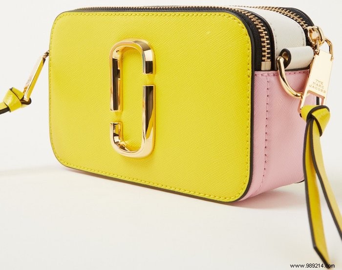 2021 Fashion Trend: Timeless Yellow Bags Dominating Catwalks and Streets