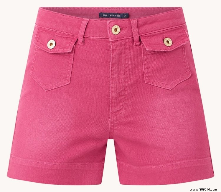 11 Stylish Denim Shorts for Effortless Summer Style