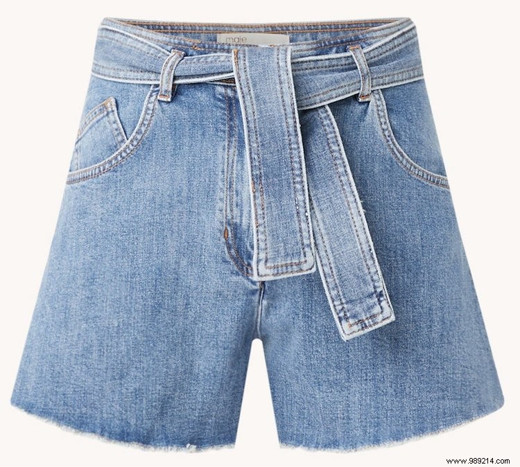 11 Stylish Denim Shorts for Effortless Summer Style