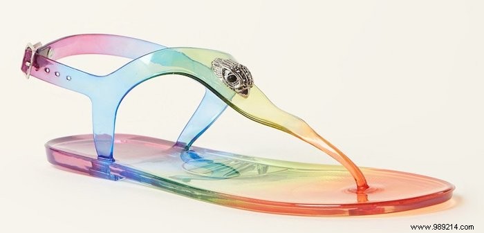 11 Stylish Sandals to Refresh Your Spring Wardrobe