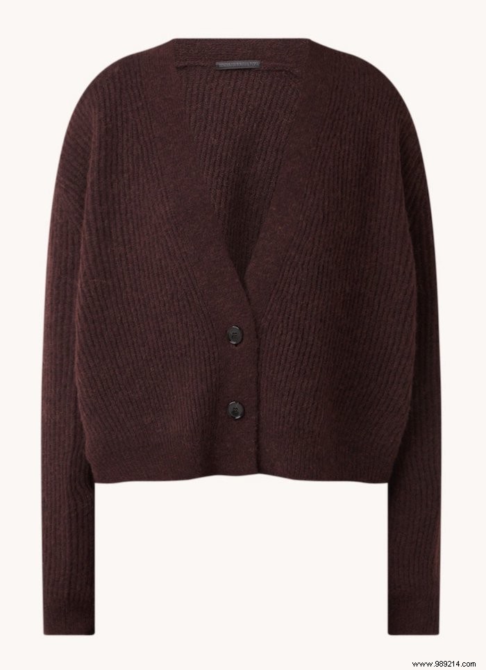 11 Stylish Cardigans to Elevate Your Autumn Wardrobe