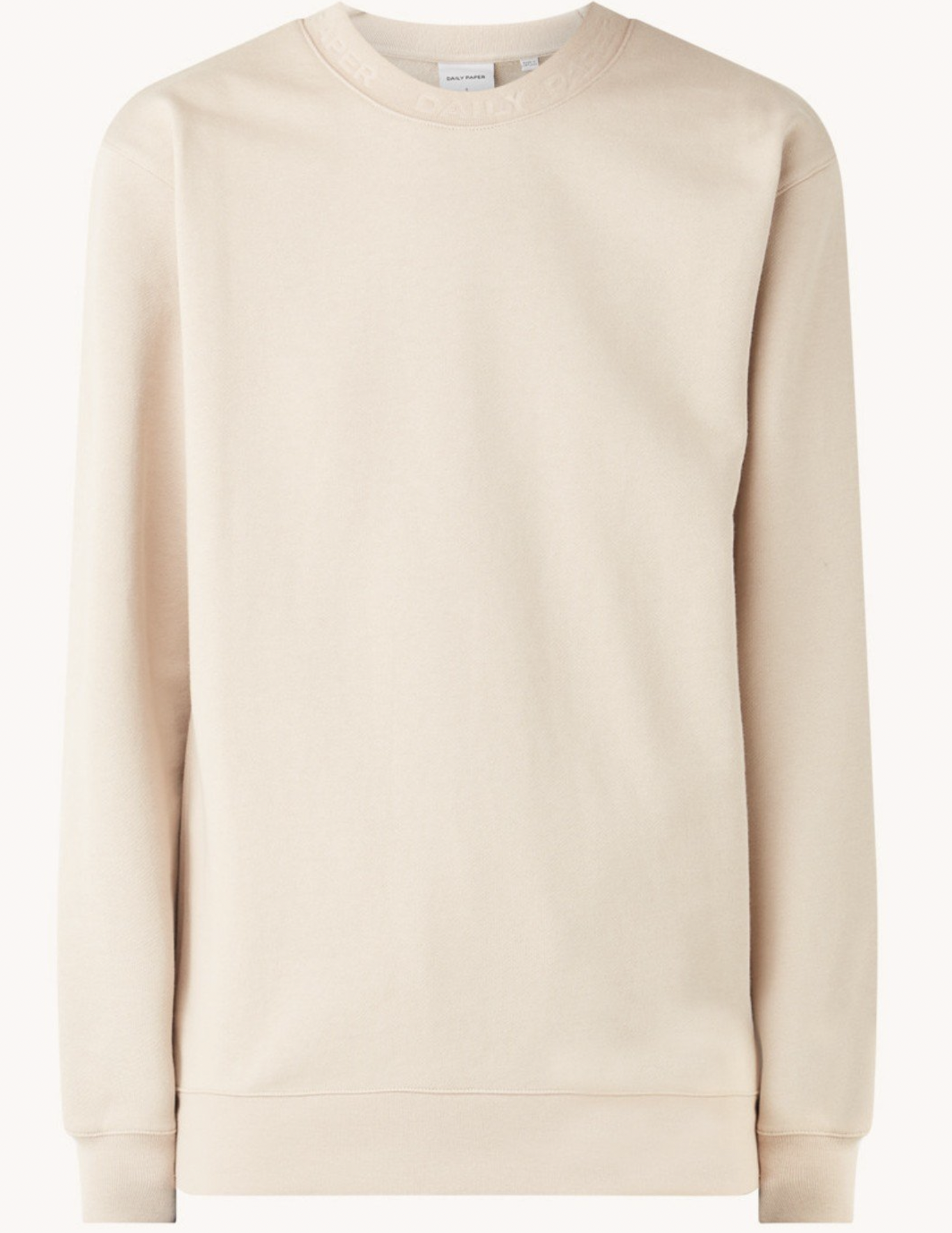 11 Top Sweaters and Cardigans on Sale: Versatile Wardrobe Essentials from Premium Brands
