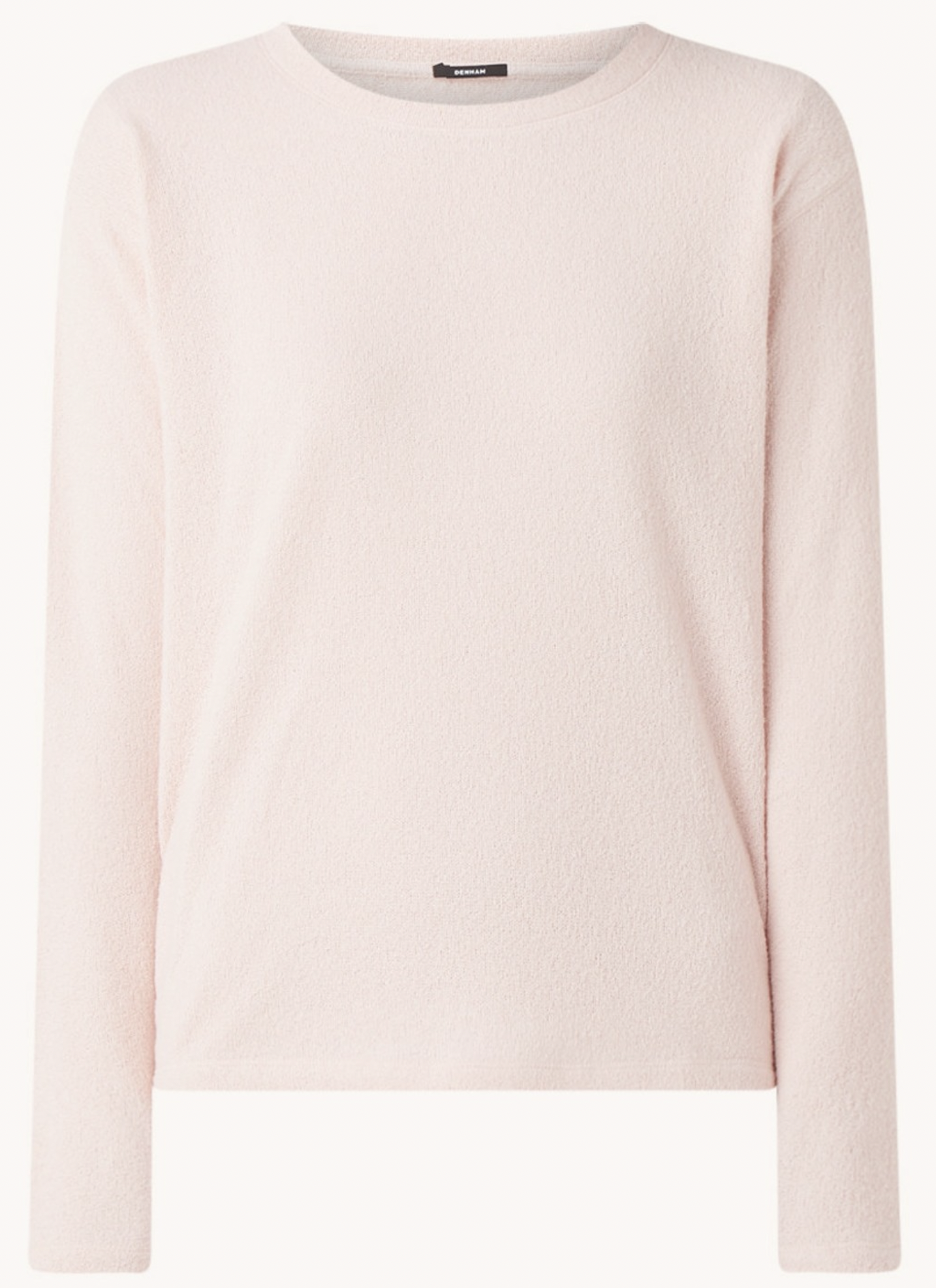 11 Top Sweaters and Cardigans on Sale: Versatile Wardrobe Essentials from Premium Brands
