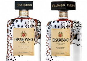 Roberto Cavalli Crafts Limited-Edition Disaronno Bottle Inspired by Exotic Worlds