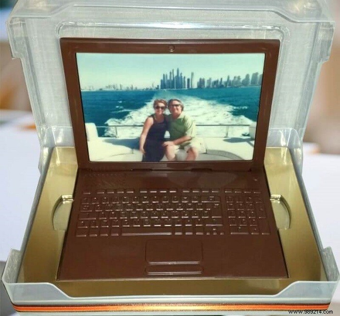 10 Stunning Chocolate Art Masterpieces by Expert Chocolatiers