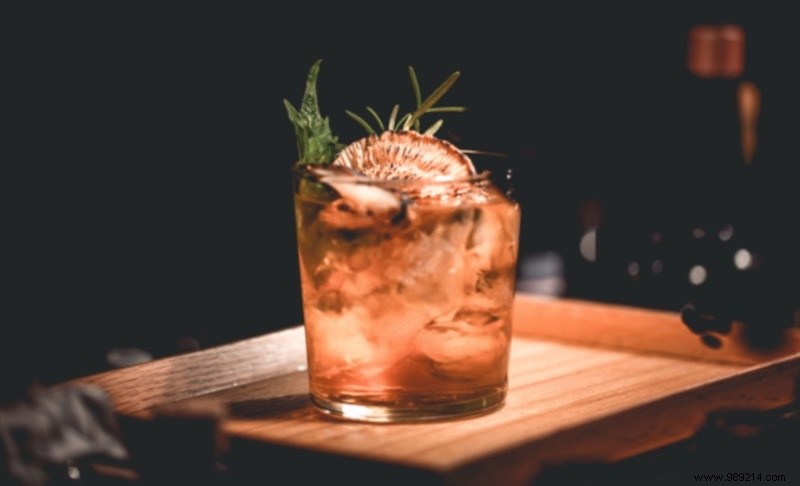 5 Exquisite Autumn Cocktail Recipes Packed with Seasonal Spices