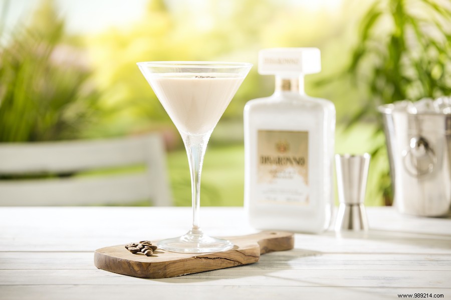 3 Festive Disaronno Velvet Cocktails for a Magical White Christmas