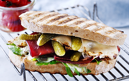 4 Quick Grill Lunches: Easy Recipes for Spring Outdoor Dining