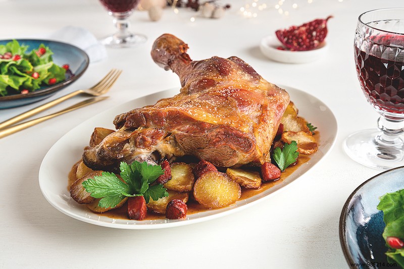 Authentic Spanish-Inspired Christmas 3-Course Menu: Seafood Soup, Braised Lamb, and Churros