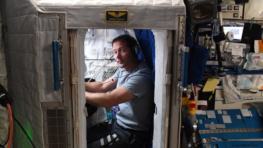 Why Sleeping in Space is Far More Challenging Than on Earth: NASA s Insights