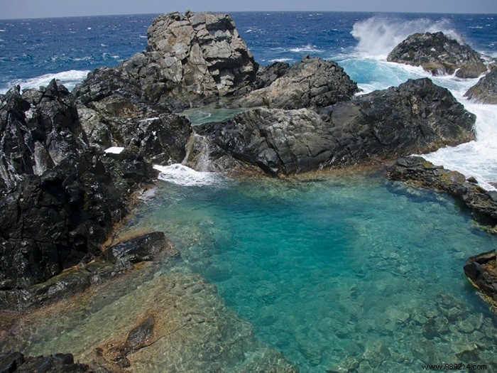 Discover the 12 Most Stunning Natural Swimming Pools Around the World