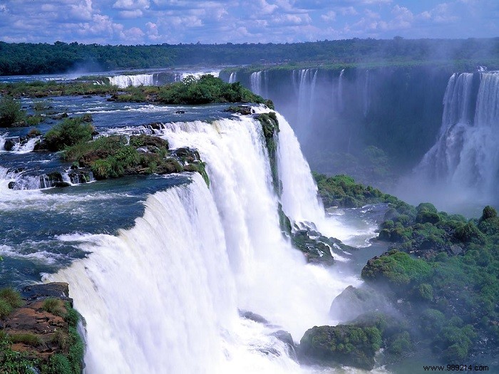 10 Breathtaking Natural Wonders You Must Visit: Part 1