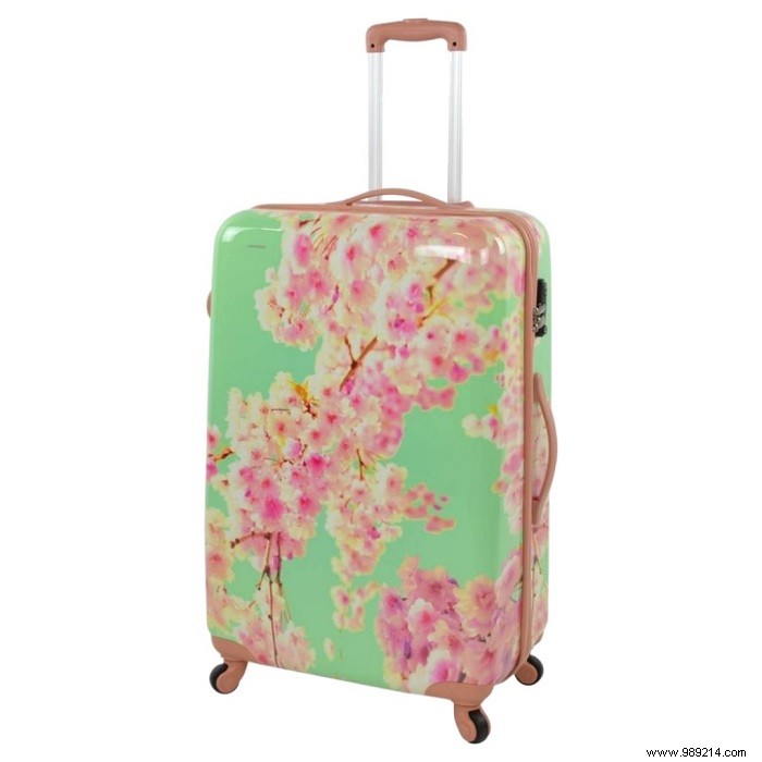 7 Top Hand Luggage Suitcases for Effortless City Breaks