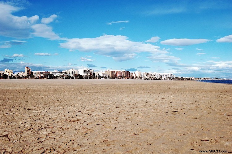 Top 5 Essential Tips for an Unforgettable Holiday in Valencia