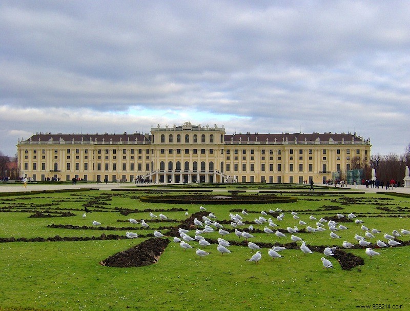 Europe s 10 Most Popular Royal Palaces: Ranked by Google Searches and Instagram Photos