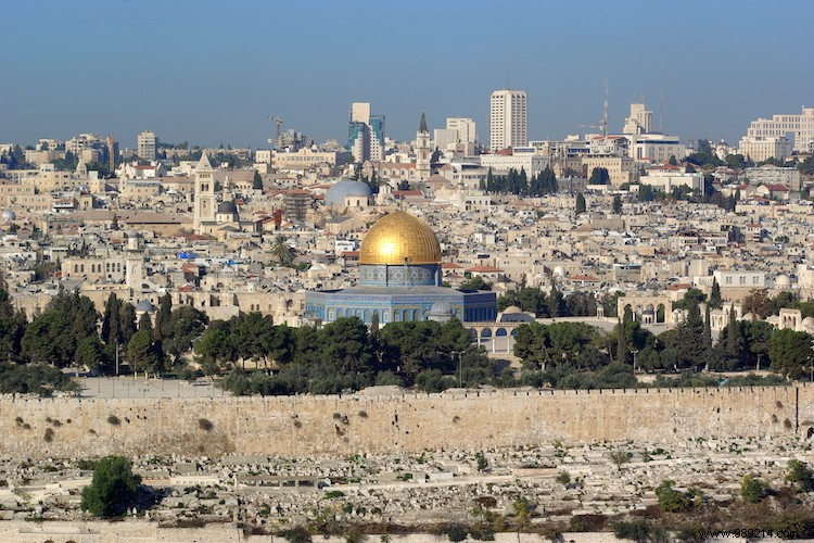 Top 4 Historic Cities: Step Back in Time to Athens, Jerusalem, Prague, and Istanbul