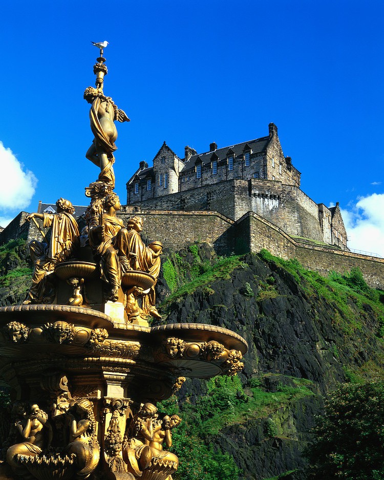 Discover 5 Iconic Historic City Parks in Europe: Timeless Urban Oases